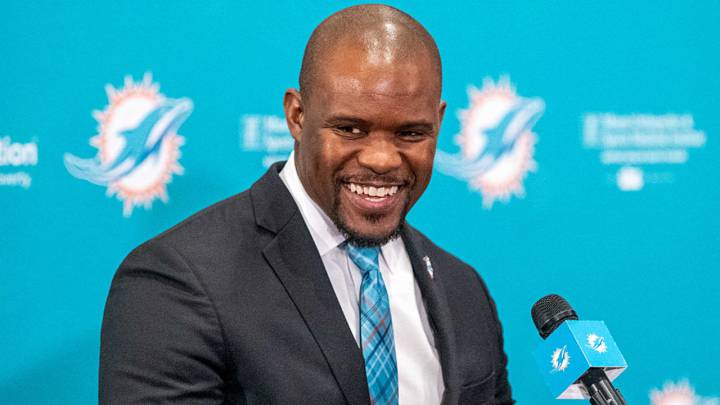 Brian Flores con los Dolphins