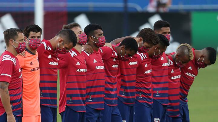 MLS entonó himno nacional sin jugadores antes del FC Dallas vs Nashville