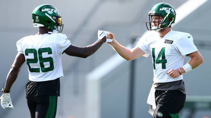 Le'Veon Bell y Sam Darnold