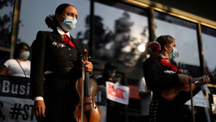 Casos, muertes y recuperados de coronavirus en Estados Unidos