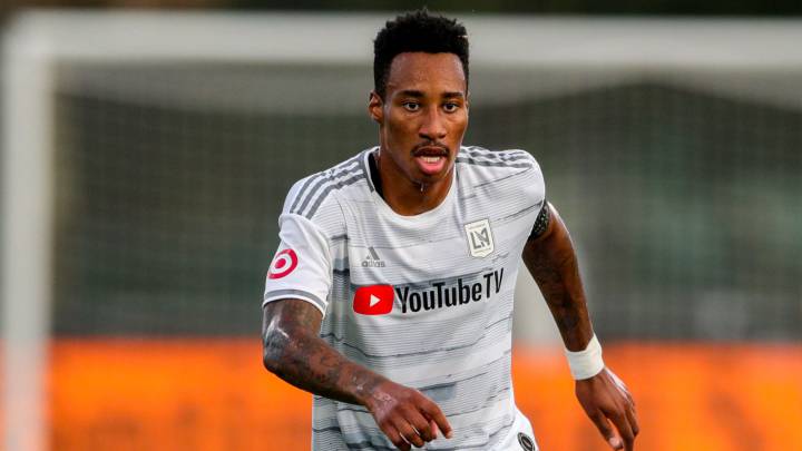 Mark-Anthony Kaye critica a MLS por manejo de juegos suspendidos