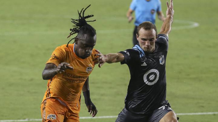 De acuerdo con información de Ives Galarcep, de SBI Soccer, el delantero hondureño dejará al Houston Dynamo para cumplir su sueño europeo.