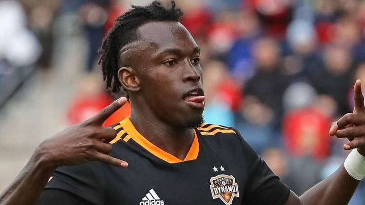 Alberth Elis viaja a Portugal el jueves para cerrar el pase al Boavista