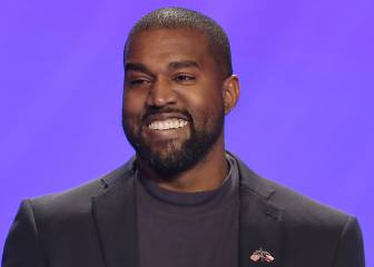 ¡Kanye orina en sus Grammy tras pelea con sus disqueras!