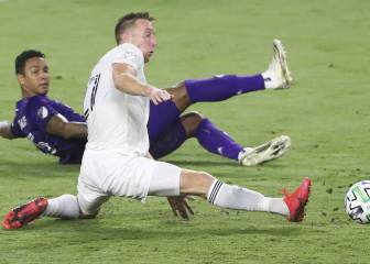 ¡Increíble! Se pelean por tirar un penal y lo fallan en la MLS