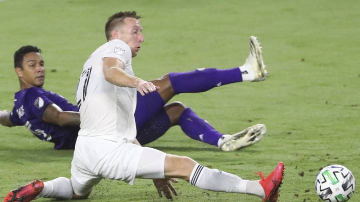 La MLS siempre nos regala momentos únicos y en esta ocasión se presentó una curiosa escena en el partido entre Orlando City y Chicago Fire.