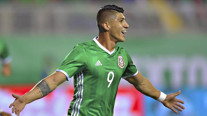 El delantero mexicano se siente orgulloso por su desempeño en la MLS y le ilusiona el ser convocado de nuevo a la Selección Mexicana.