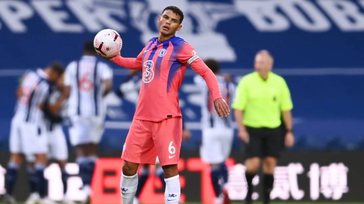 Así fue el error garrafal de Thiago Silva con el Chelsea; les costó el segundo gol del Albion