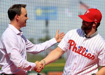 Phillies buscan nuevo gerente general