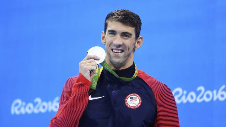 Granja en Arizona hace un laberinto de maíz con silueta de Michael Phelps
