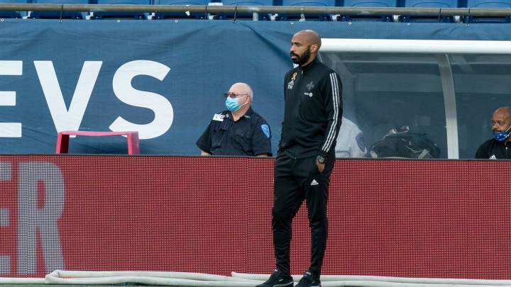 Thierry Henry pide más contundencia a sus delanteros frente a la portería