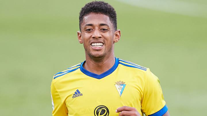Choco Lozano volvió a entrenar tras su gol al Real Madrid