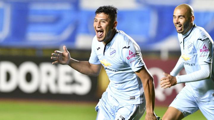 Roberto Domínguez hizo historia al anotar en la Copa Libertadores