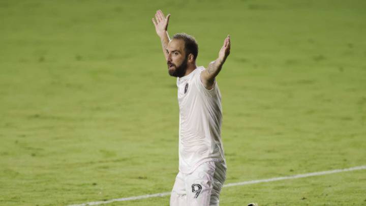 El estratega uruguayo sabe que tendrán una baja importante en el ataque, pero recordó que el club ha tenido buenos partidos sin Gonzalo.