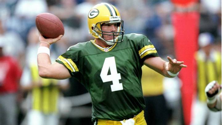 Brett Favre apoya a Trump y critica movimientos políticos en el deporte