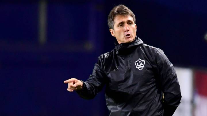 Barros Schelotto: "El partido se define por un error grave del VAR"