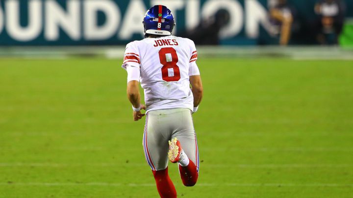 DANIEL JONES