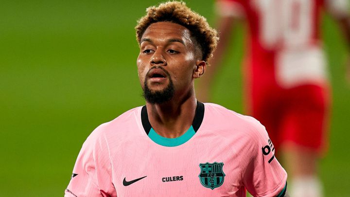 Konrad de la Fuente vuelve a la convocatoria del Barcelona