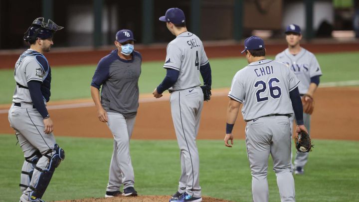 Blake Snell y Kevin Cash