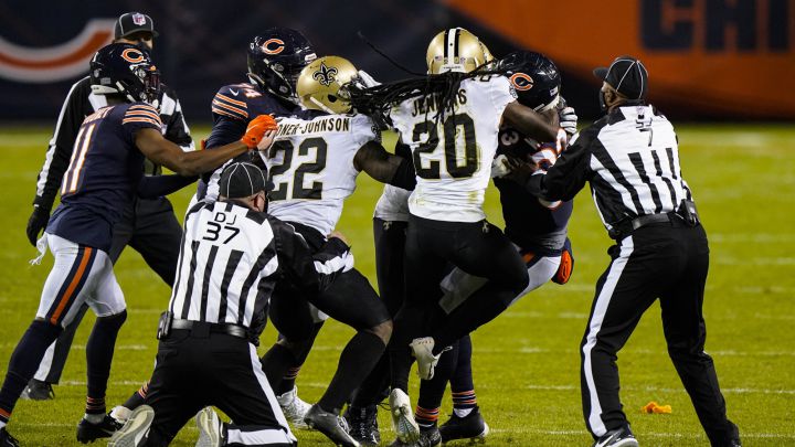 Pelea entre Javon Wims y Chauncey Gardner-Johnson