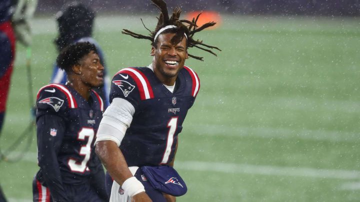 Cam Newton con los Patriots
