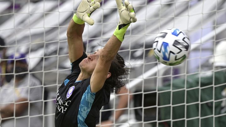 Orlando City puso a la venta la camiseta de portero de Schlegel