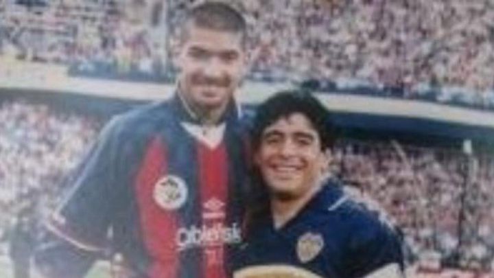 Sebastián 'Loco' Abreu, el último rival de Maradona que sigue en activo