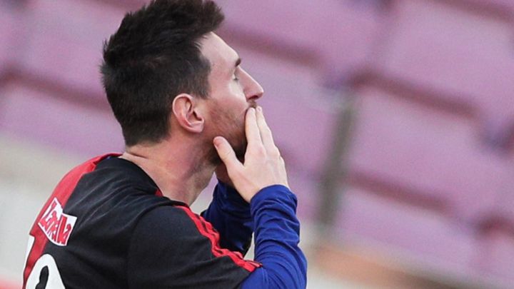 Barcelona golea a Osasuna con dedicatoria para Maradona