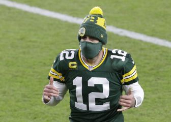 LaFleur ve a Aaron Rodgers en la carrera por el MVP
