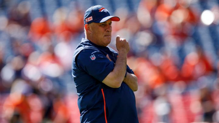 Vic Fangio con los Broncos