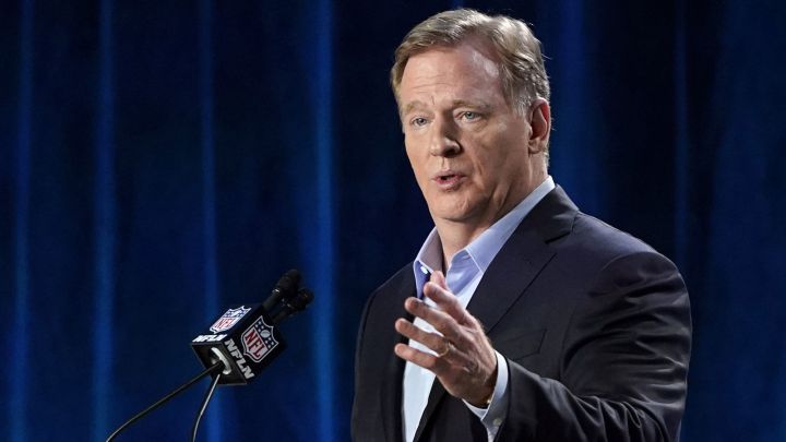 Roger Goodell en conferencia de la NFL
