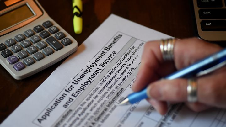 Ayudas al desempleo: ¿cuántos trabajos se podrían salvar con este bono?