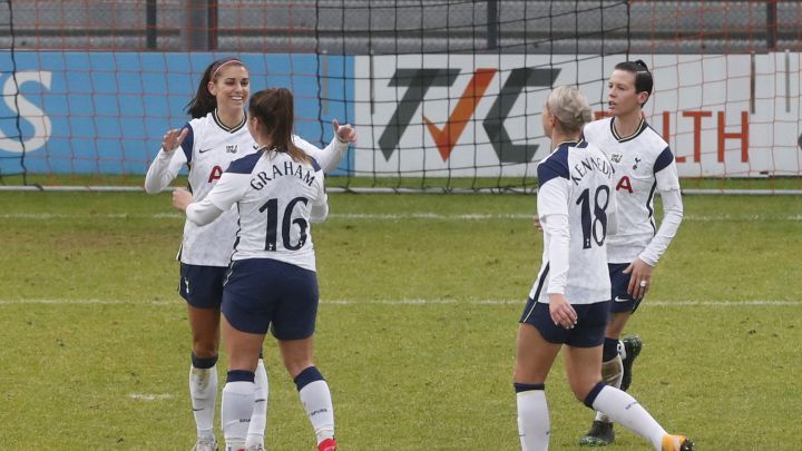 Alex Morgan, Heath y las estadounidenses brillan en la jornada 9 de la Barclays FA
