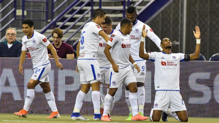 Olimpia viaja a USA y sueña con ganar la Concachampions