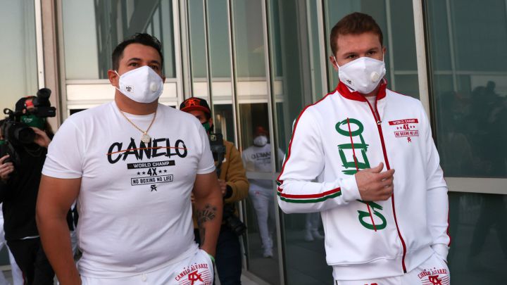 Canelo Álvarez: "Jake y Logan Paul le faltan el respeto al boxeo"