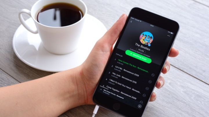 'How bad is your Spotify?': ¿Cómo funciona el bot que juzga tu gusto musical?