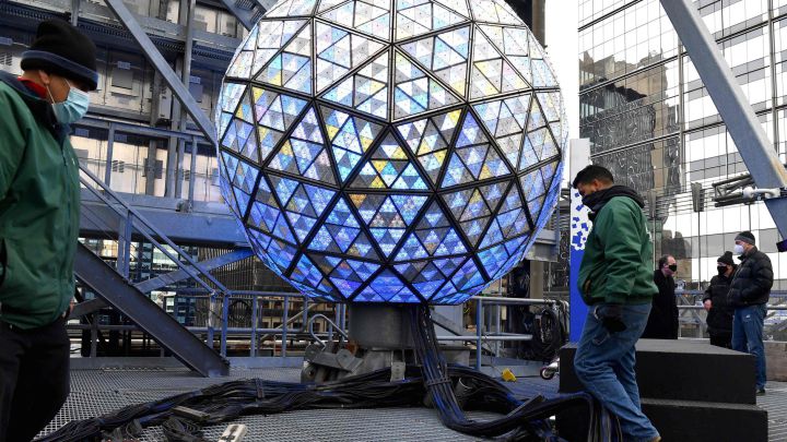 Cuenta atrás de Nueva York: cómo ver la celebración de año nuevo en Times Square en vivo online