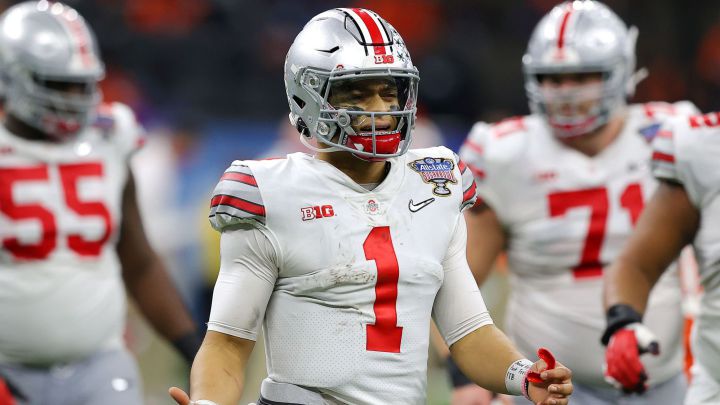 Justin Fields con Ohio State