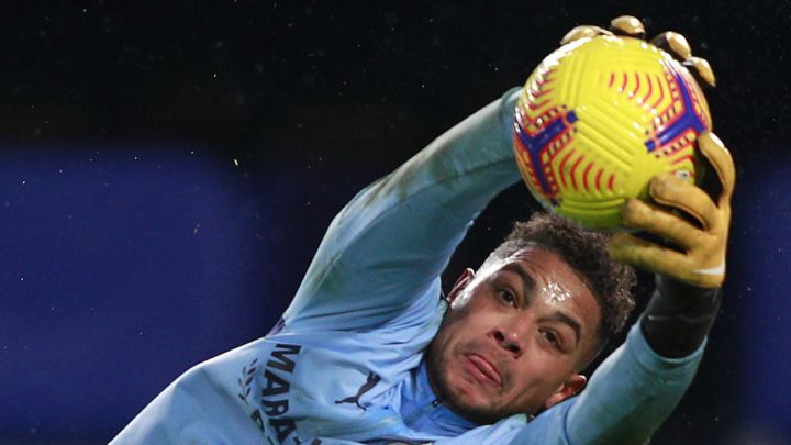 Zack Steffen consigue tercera titularidad consecutiva con el Manchester City