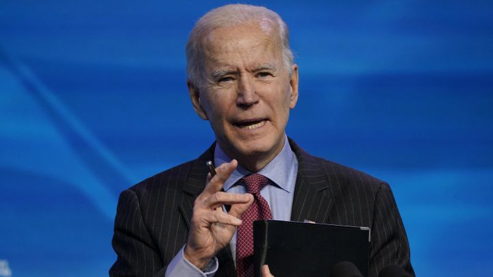 ¿Qué incluye la estrategia contra el coronavirus de Biden? Cuarentena, mascarillas...