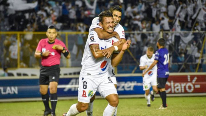 Sigue la previa y el minuto a minuto de CD FAS vs Alianza FC, partido de vuelta de las semifinales de El Salvador que se jugará en el Óscar Alberto Quiteño.