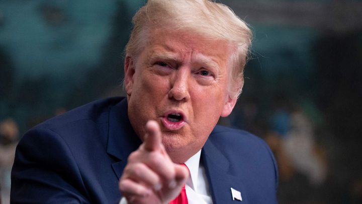 ¿Cuántos senadores republicanos han votado para desestimar el impeachment de Trump?