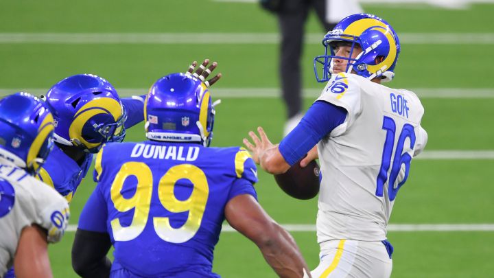 Aaron Donald y Jared Goff con los Rams