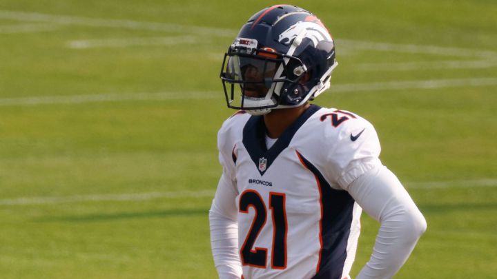 A.J. Bouye con los Broncos