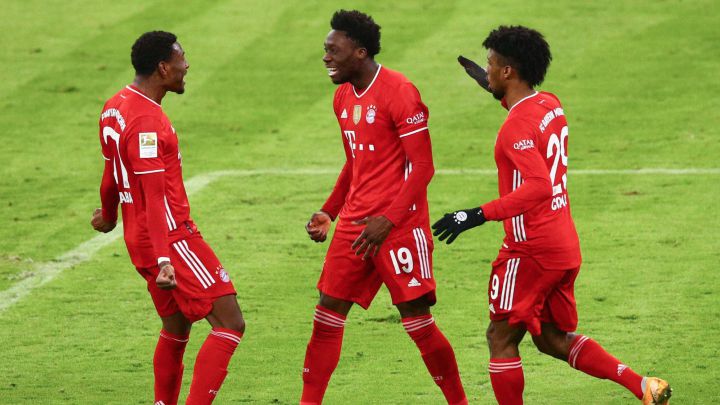 Alphonso Davies marca un golazo en el regreso del Bayern