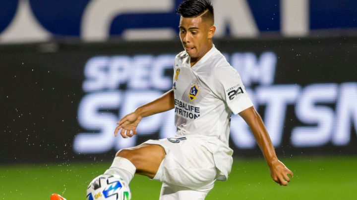 Efraín Álvarez fue llamado por México y USA para Preolímpico de Concacaf