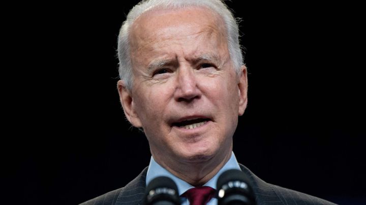 ¿Por qué Biden ha rescindido el programa de aprendizaje de Trump?