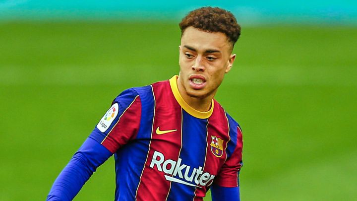 Sergiño Dest: "Aún estamos en la carrera por ganar LaLiga"