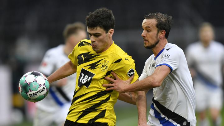 El atacante estadounidense no hizo el viaje y será una dura baja para el Borussia Dortmund; además hay otras dos ausencias sensibles.