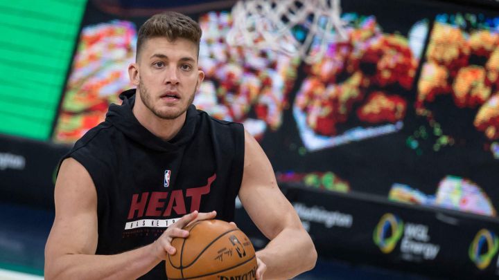Meyers Leonard con el Heat